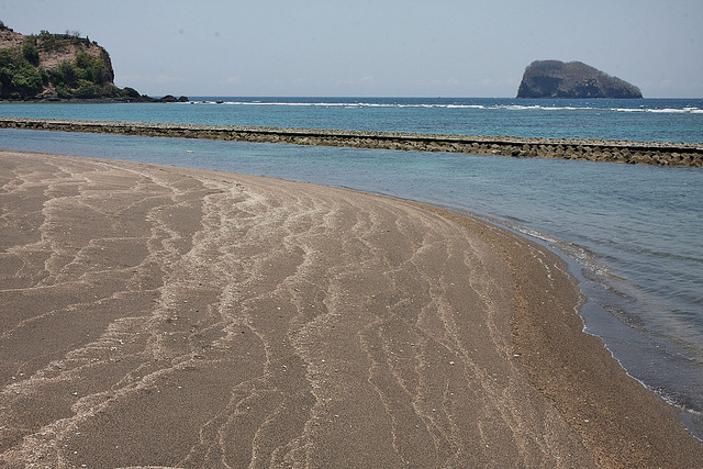 "bali-beach-candidasa"