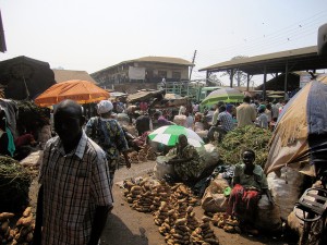 owino-market-uganda-africa