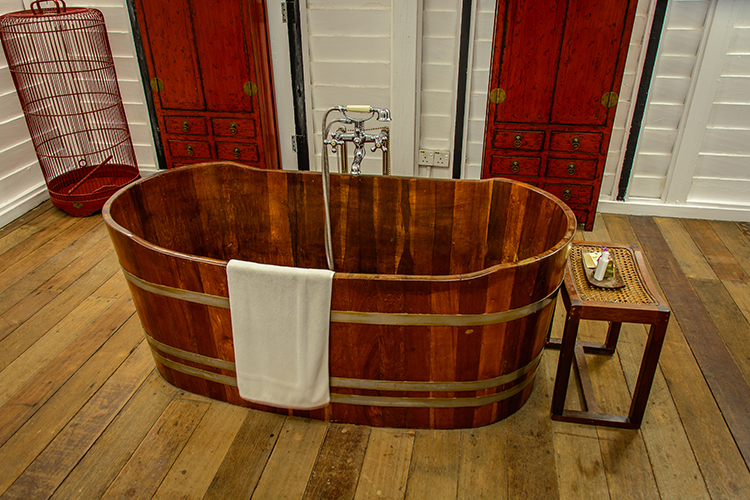 The Best Bathtub in the World