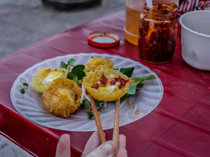 street food hoi an quail egg pancake